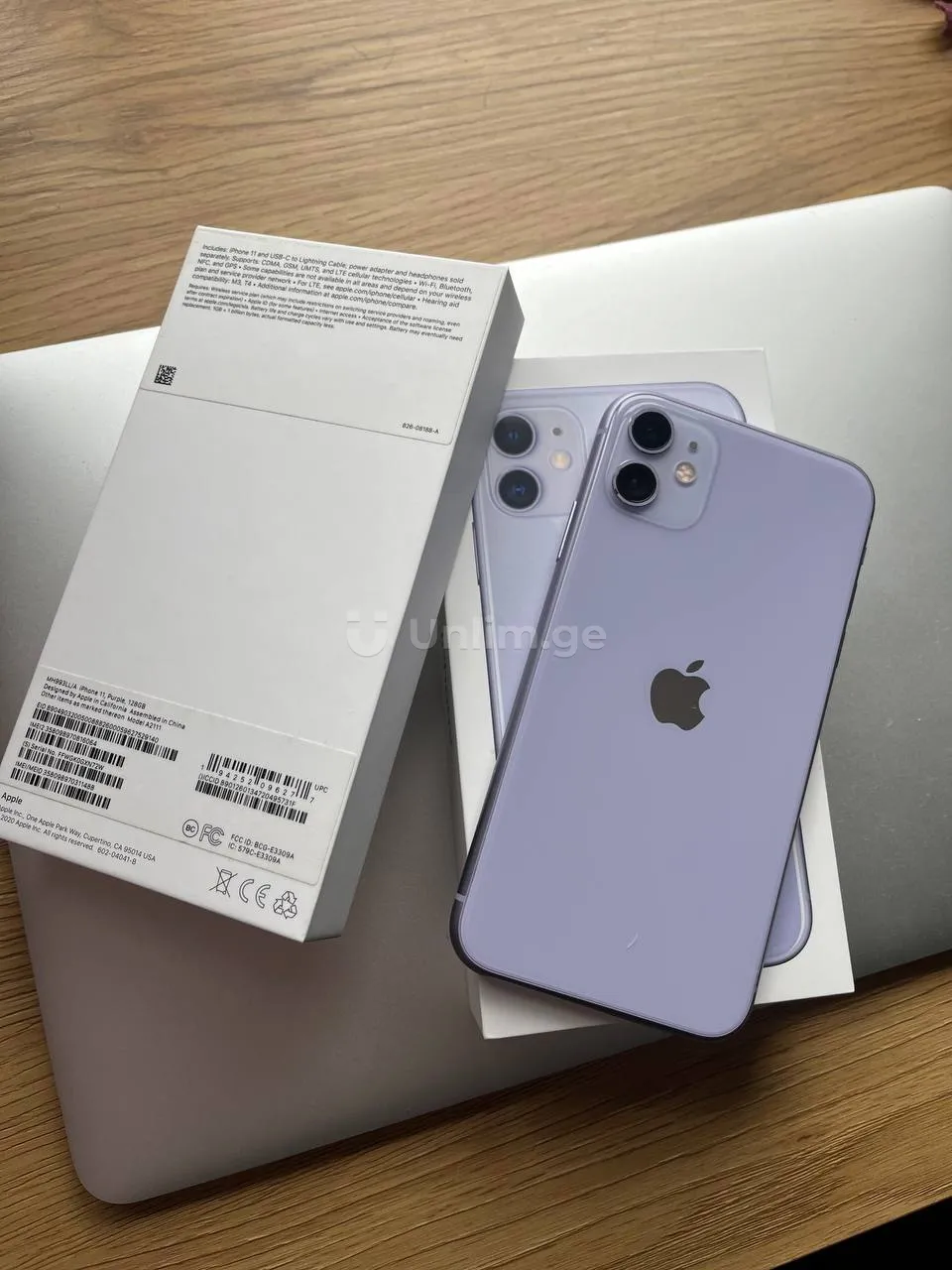 Iphone 11 on 128gb in excellent condition.