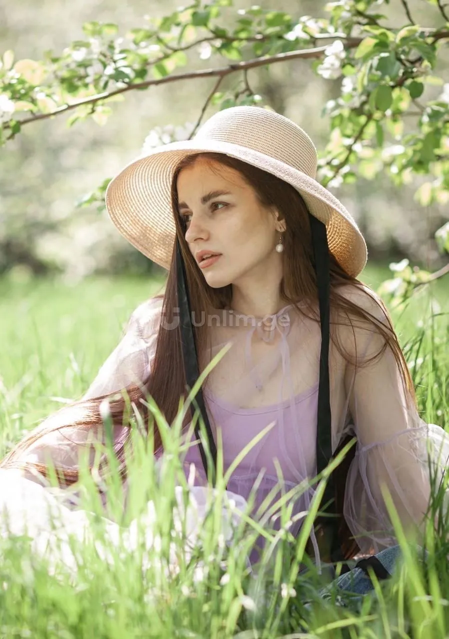 ჩალის ქუდი 👒

25 ლარი