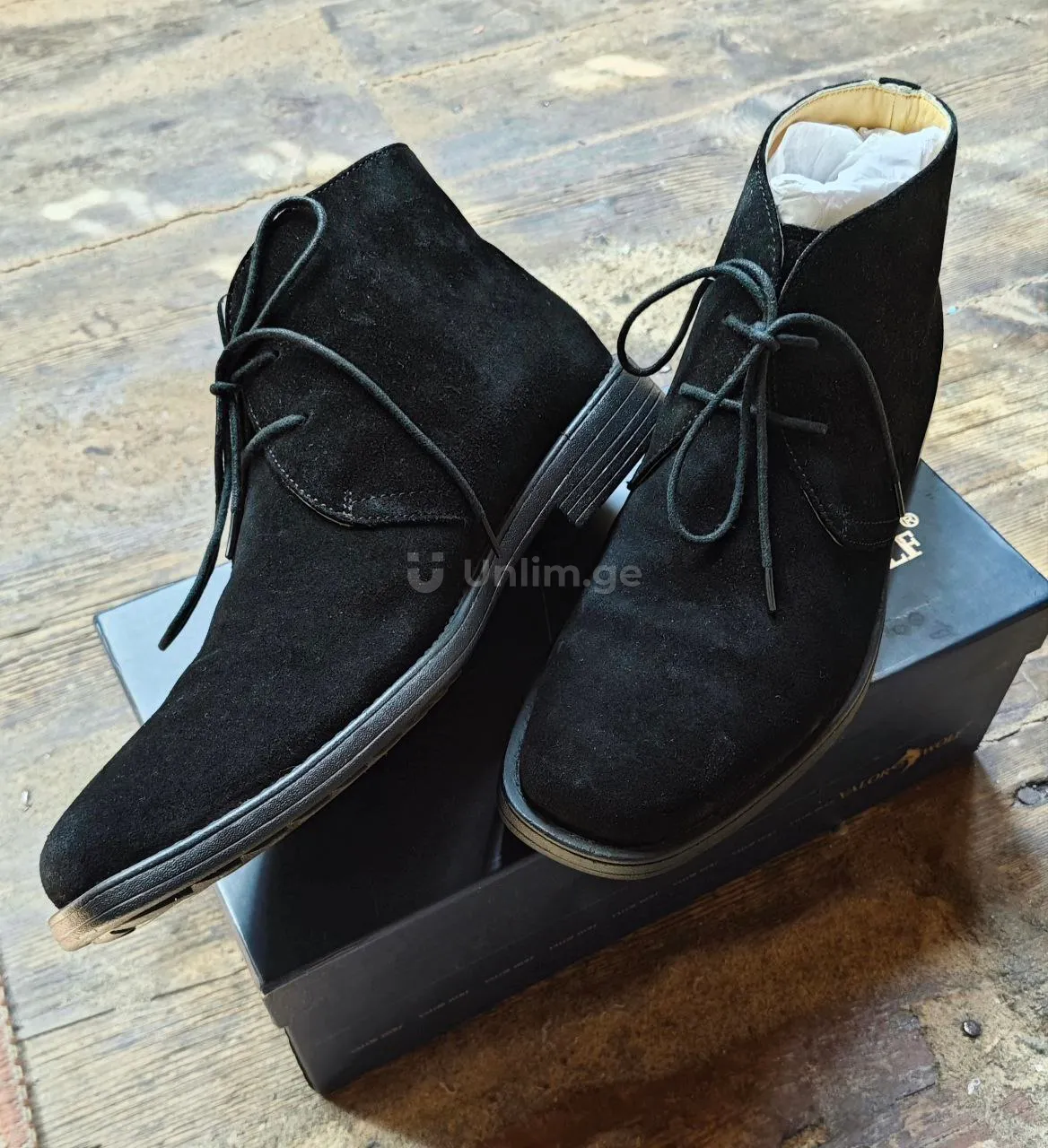 Steptronic, England. Premium Suede for Premium
