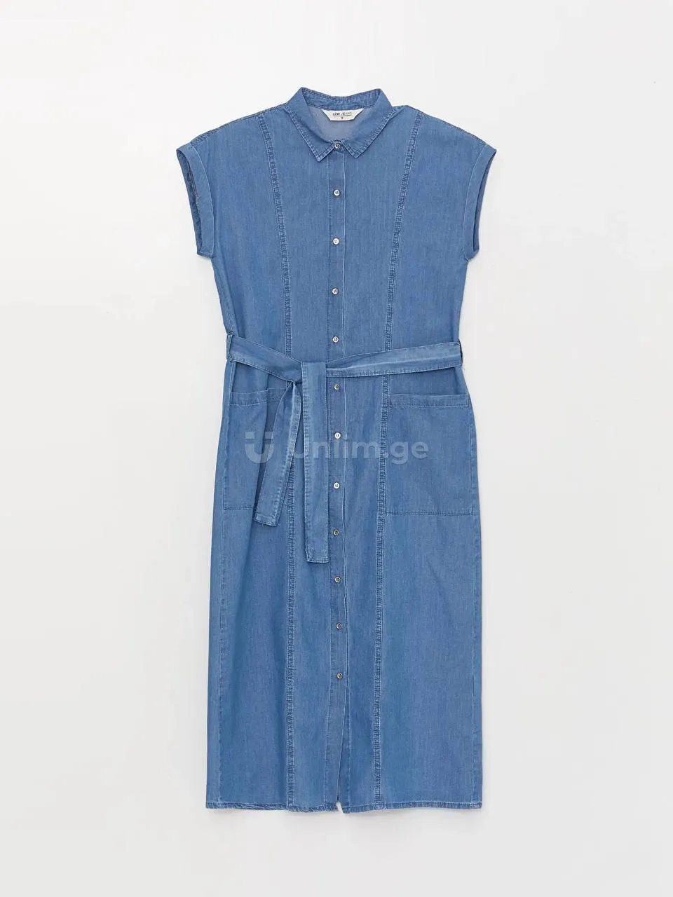 LCW Grace Denim Dress
In excellent condition,